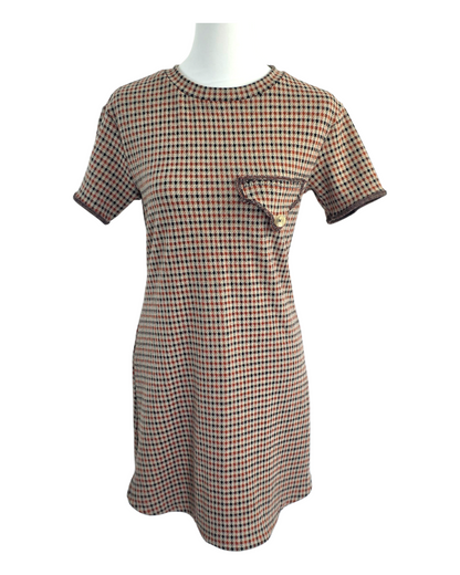 Kleid Jour Léger in Größe 36 – Unikat aus Jacquardstrick mit Hahnentrittmuster, kurzarm mit Ziertasche und goldfarbenem Knopf“