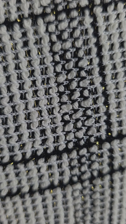 Kleid Jour Léger – Jacquard-Strick mit Goldfäden