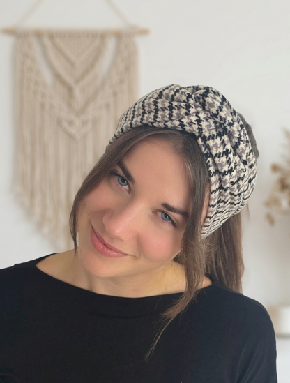 Handgemachtes Winter-Drahthaarband Silber Schwarz Weiß aus 100 % Baumwolle